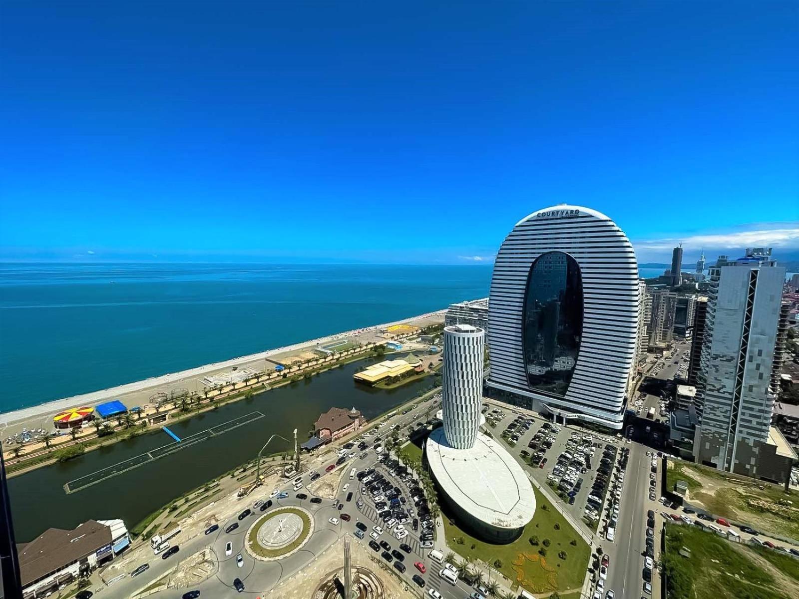 Orbi Twin Towers Aparthotel With Sea View Batoemi Buitenkant foto